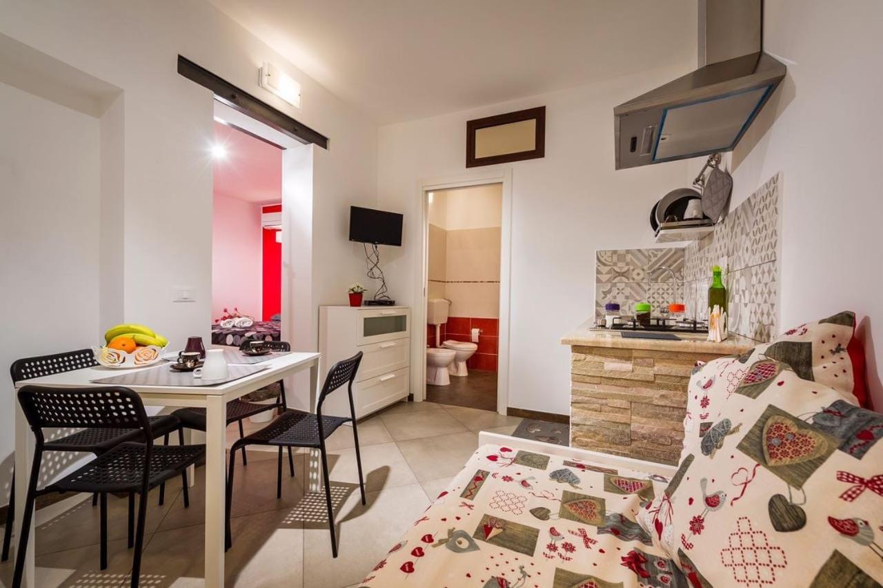 Ferienwohnung Il Cortile Castellammare del Golfo Exterior foto