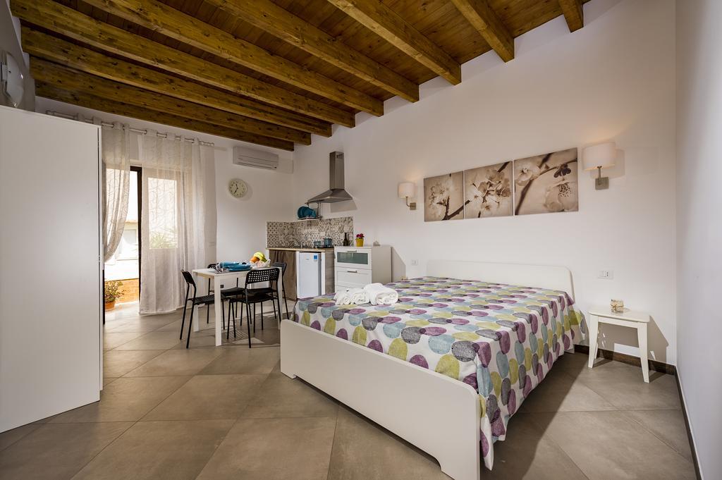 Ferienwohnung Il Cortile Castellammare del Golfo Exterior foto