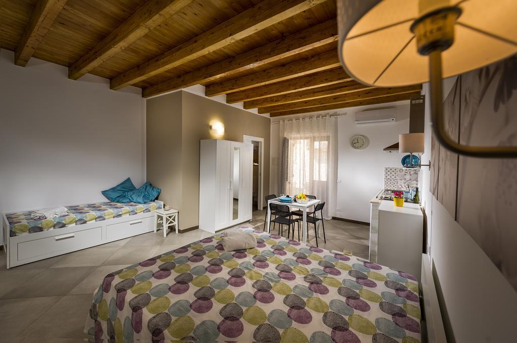 Ferienwohnung Il Cortile Castellammare del Golfo Exterior foto